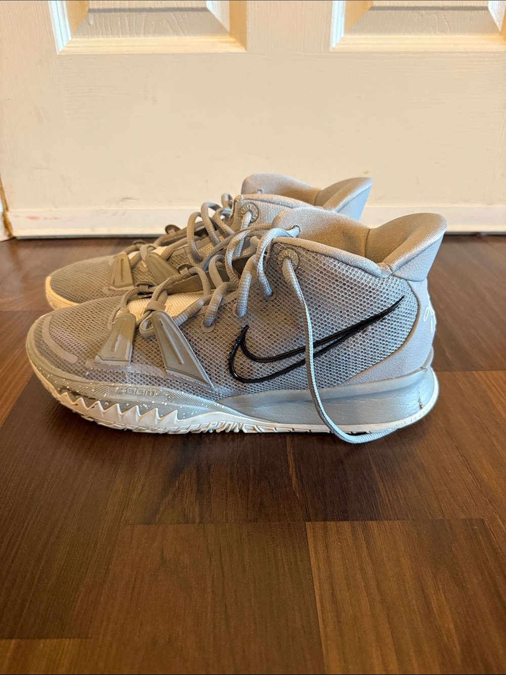 Men’s Nike Kyrie 7TB Wolf Grey